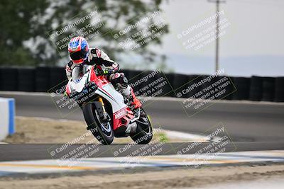 media/Apr-18-2025-TrackDaz (Fri) [[45f5874c44]]/B Group/Session 4 (Turn 6 - Outside)/